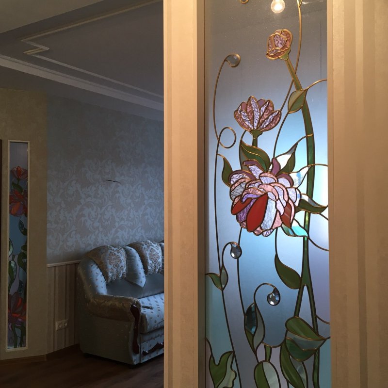 Витражная перегородка