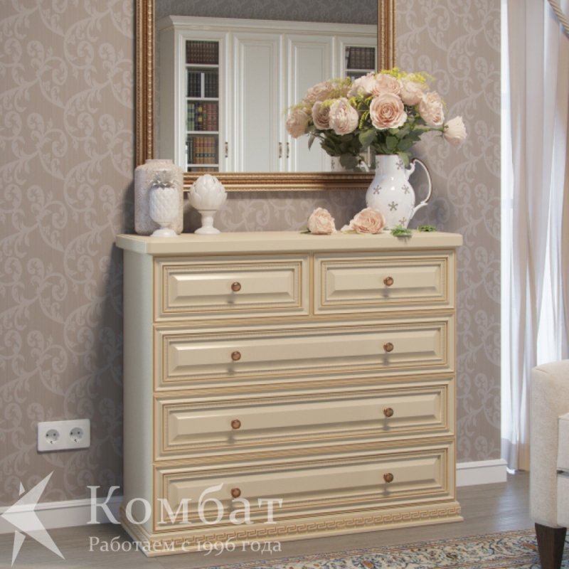 Комод в классическом стиле
