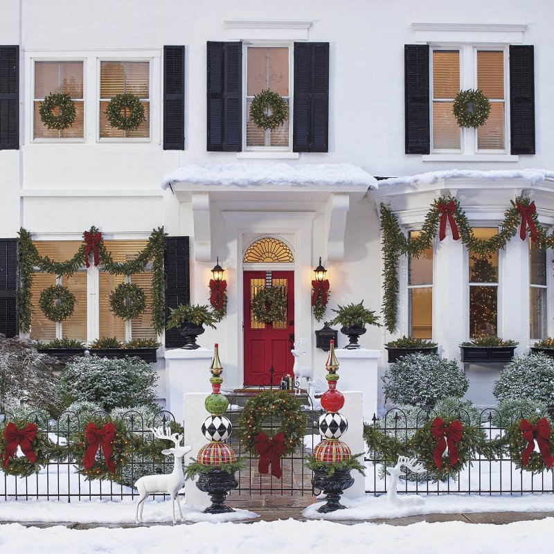 Outdoor christmas decorations