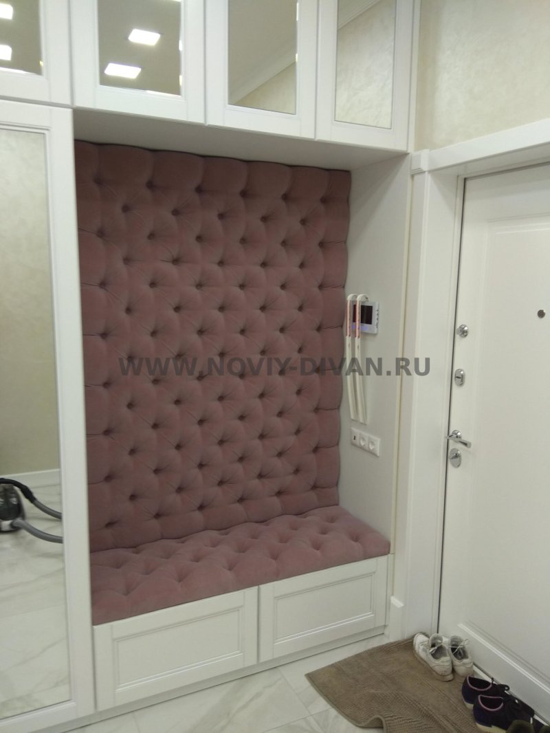 Прихожая с каретной стяжкой