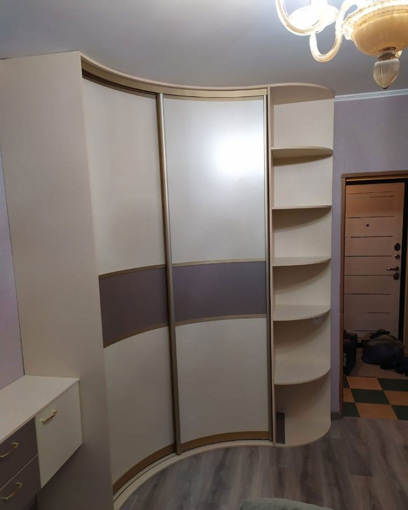 Нарайна радиусные шкафы