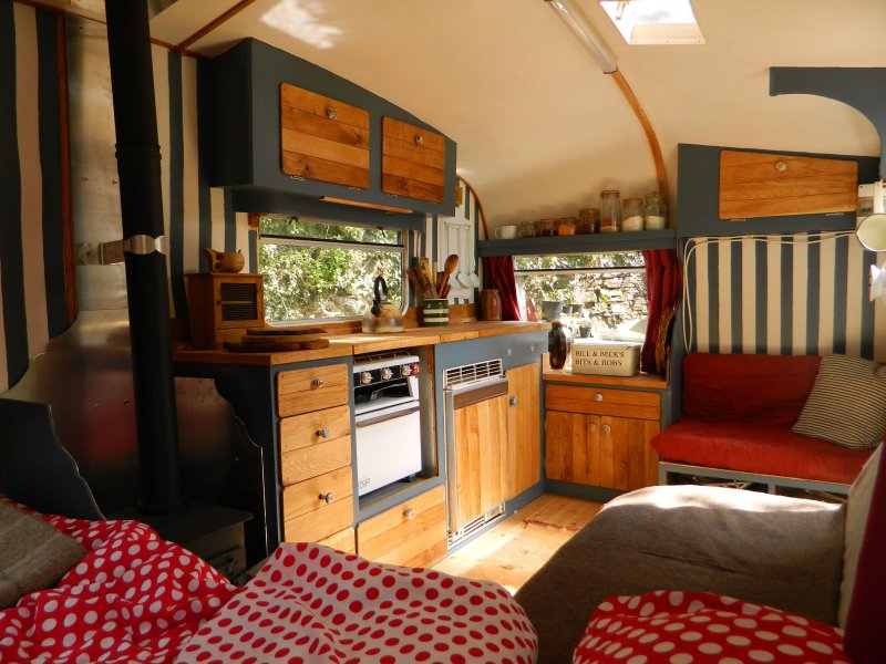 Автодом airstream