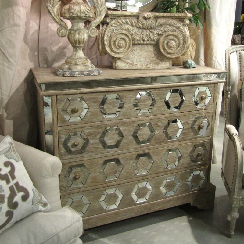 Hooker furniture комод