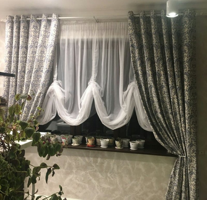 Австрийская штора на кухню