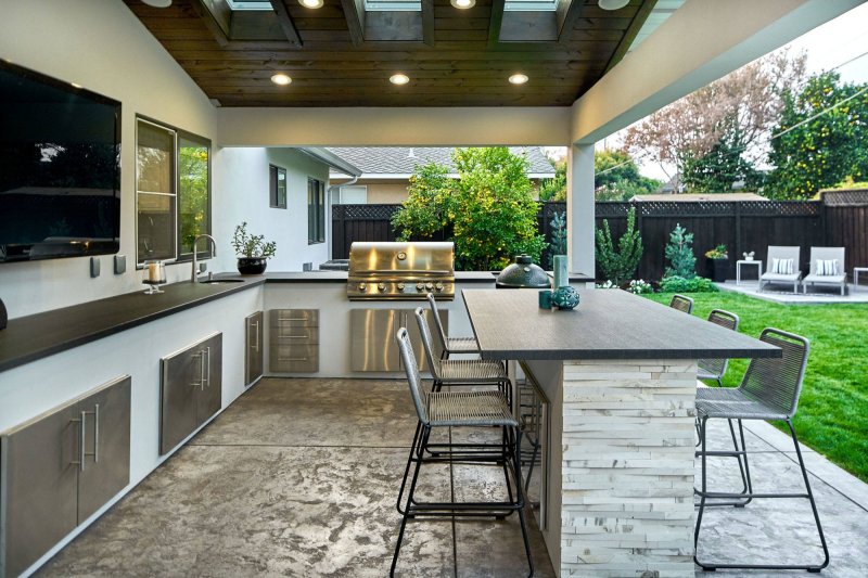 Outdoor kitchen design