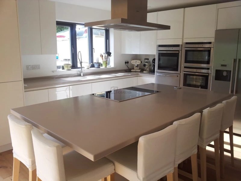 Corian athena gray