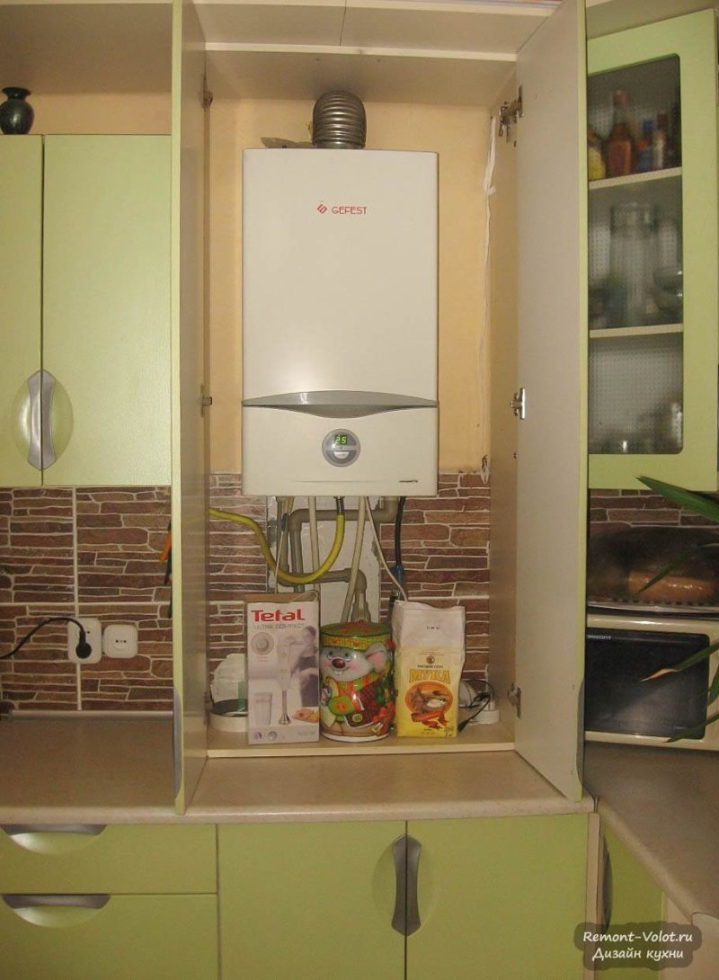 Кухонный гарнитур с газовым котлом