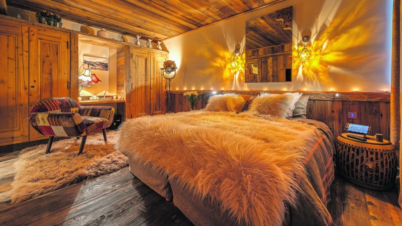 Luxury alpine chalet