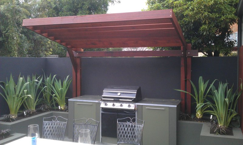 Outdoor kitchen design