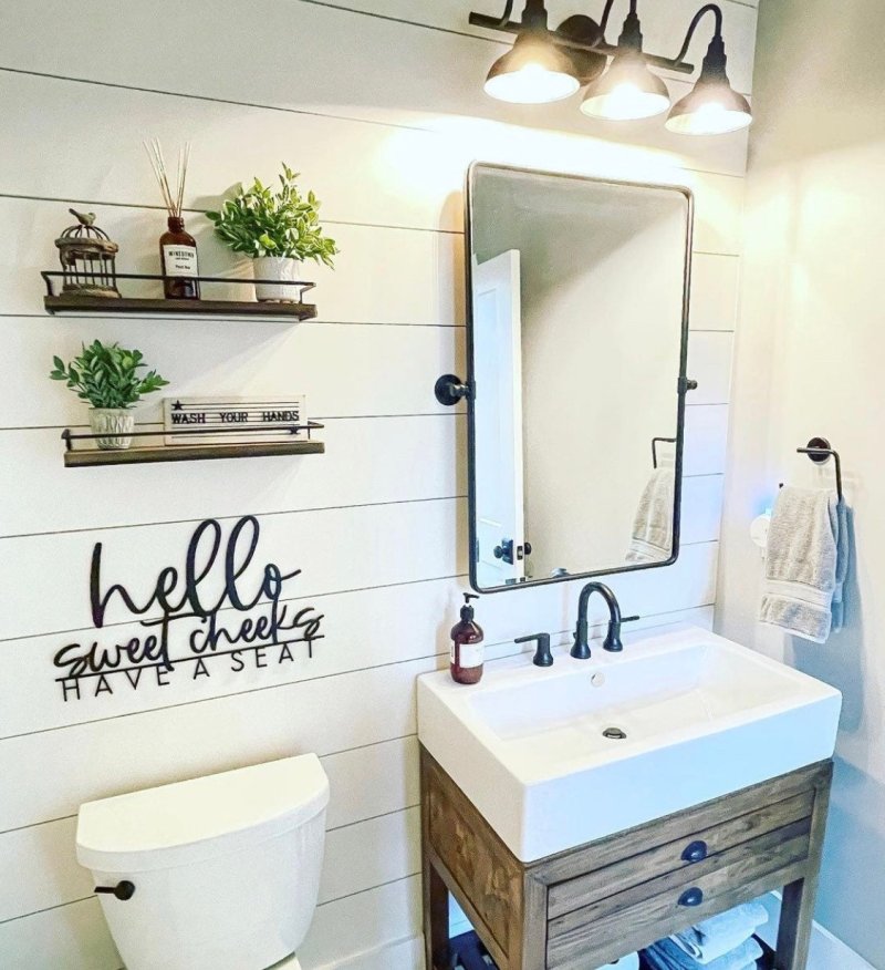 Farmhouse bathroom