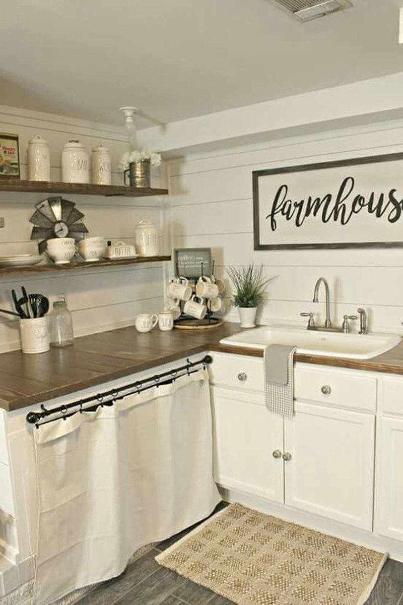 Country farmhouse kitchen