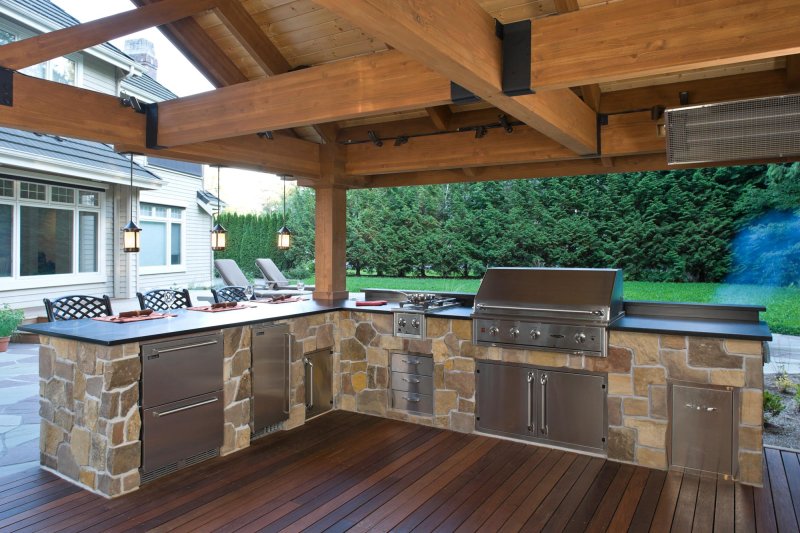 Outdoor kitchen