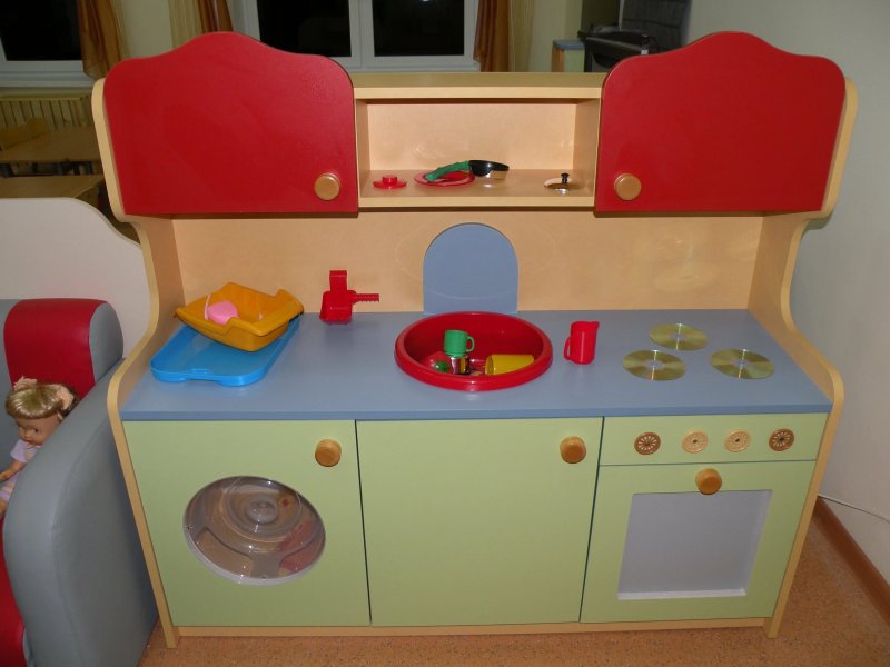 Игровая кухня для детского сада