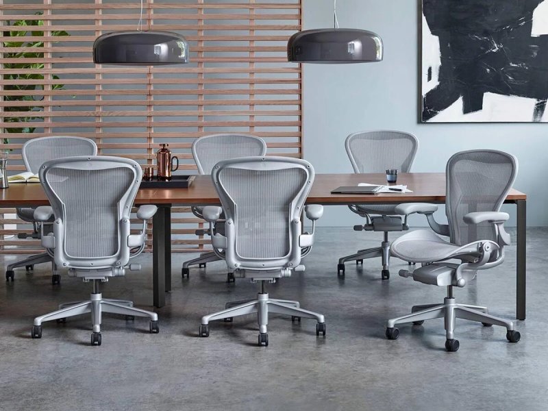 Стул herman miller aeron