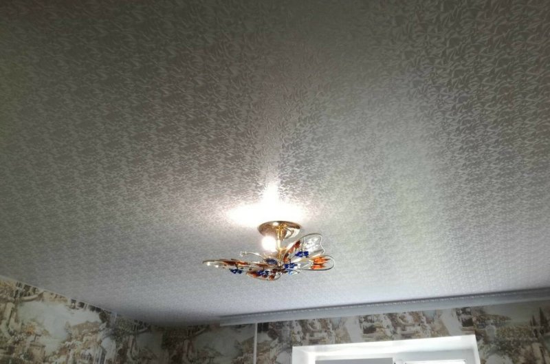 Фактурные натяжные потолки