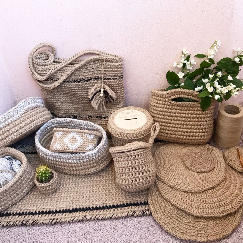 Джутовая корзина