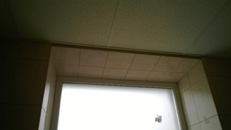 Откосы из плитки в ванной