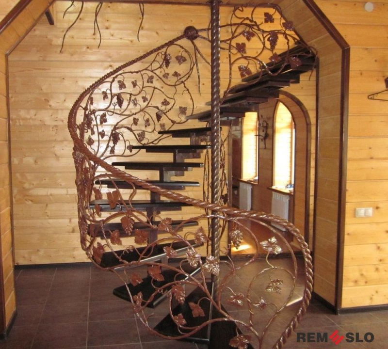 Кованая лестница