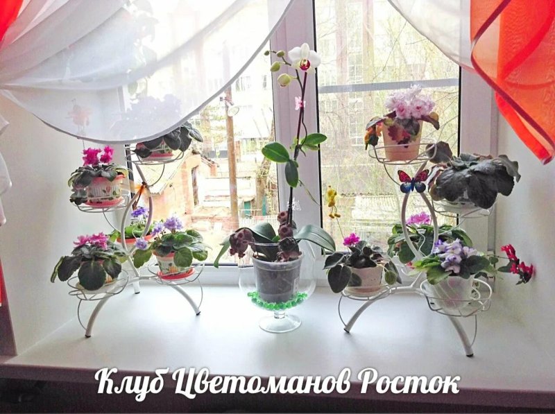 Подставка для цветов на окно