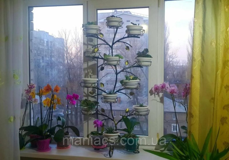 Полочки для цветов на подоконник