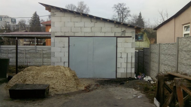 Гараж из пеноблока