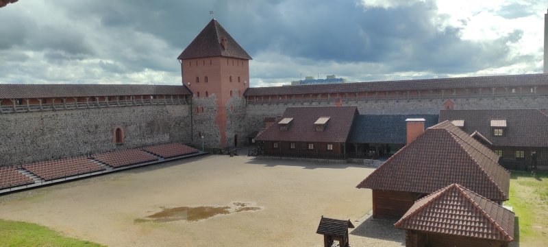 Лидский замок в белоруссии