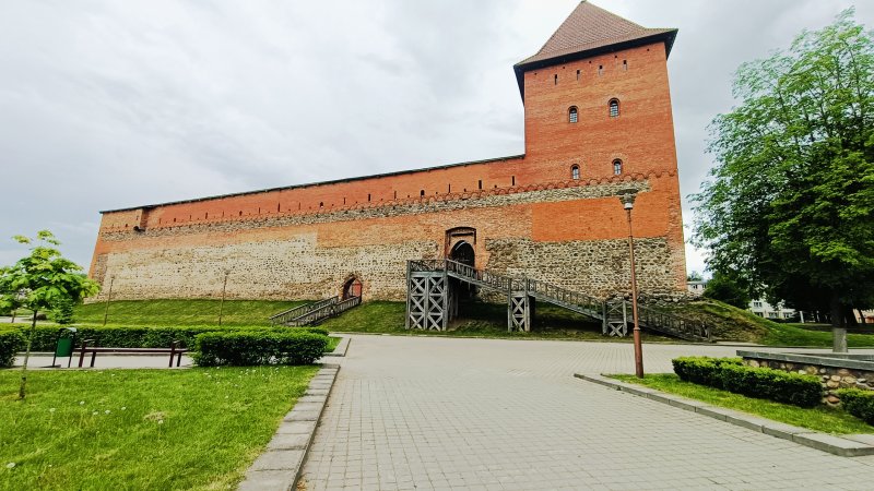 Лидский замок беларусь