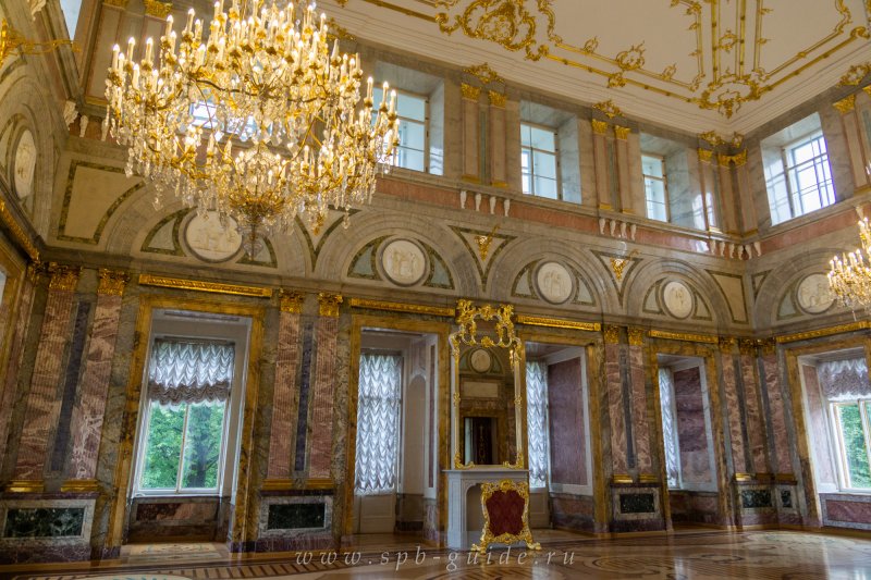 Екатерининский зал мраморного дворца