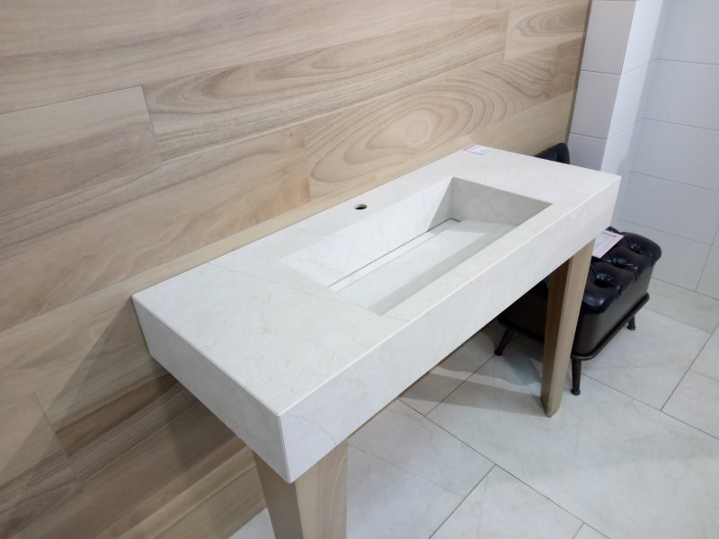 Раковина из керамогранита