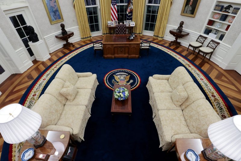 Овальный кабинет президента сша