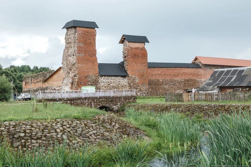 Кревский замок беларусь