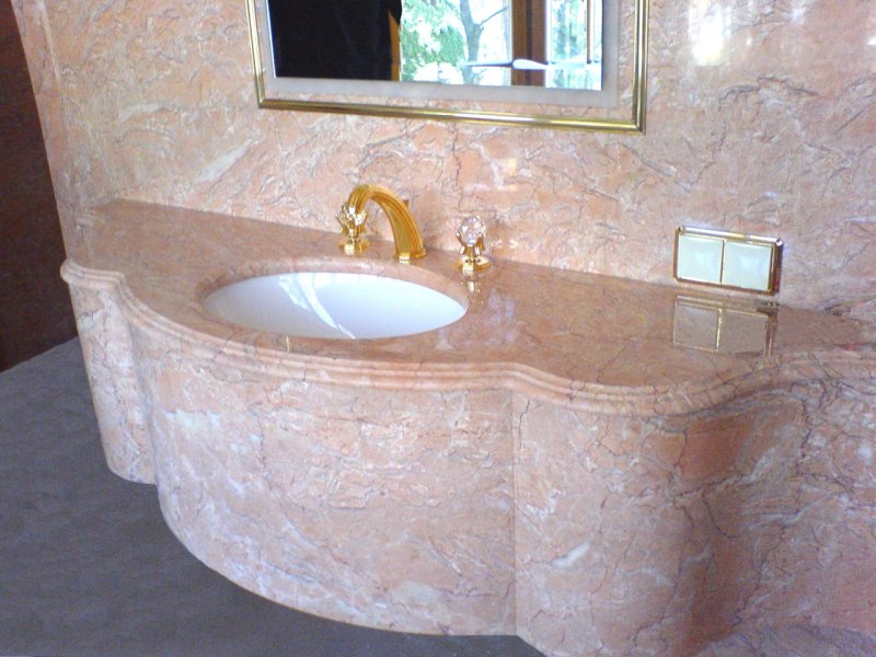 Столешница для ванной из искусственного камня