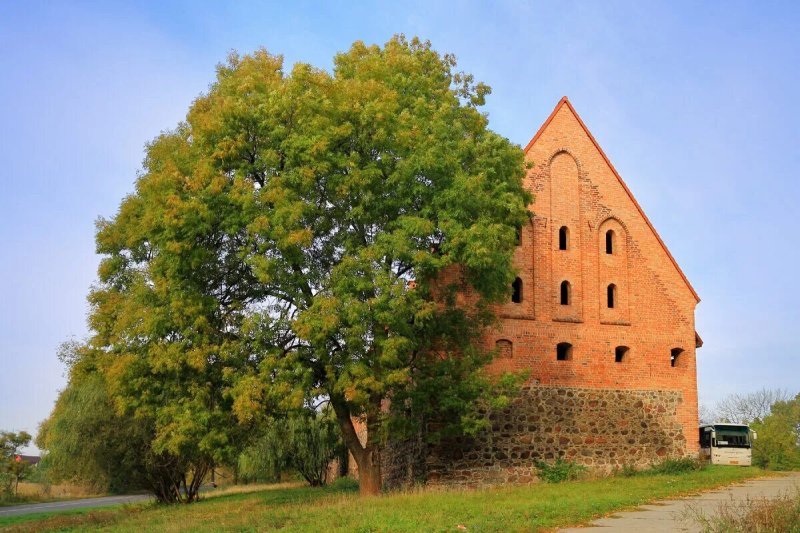 Прейсиш эйлау замок