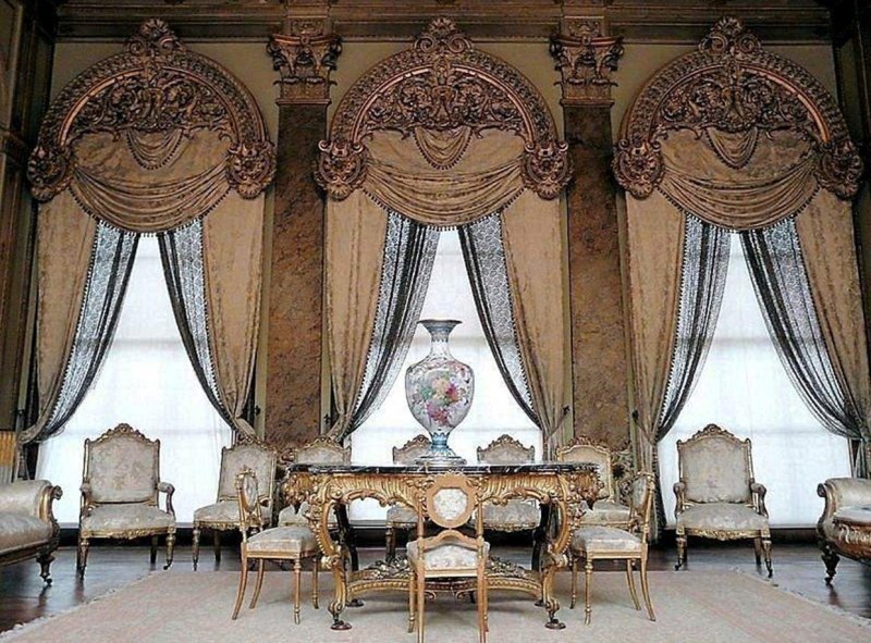 Dolmabahce palace