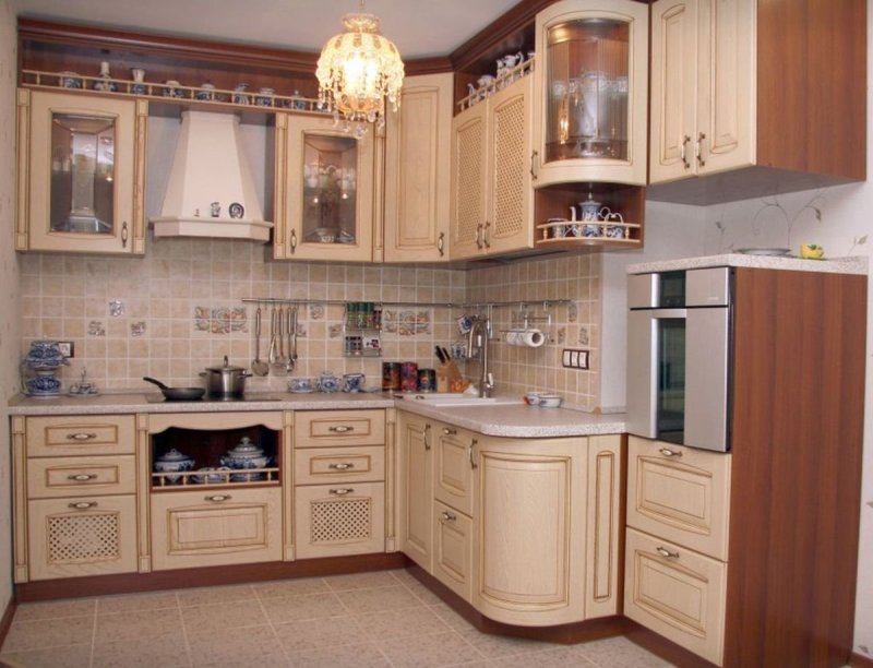 Кухни классика угловые