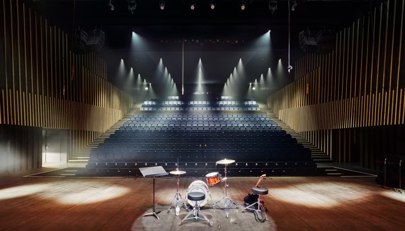 Концертный зал festival hall in erl