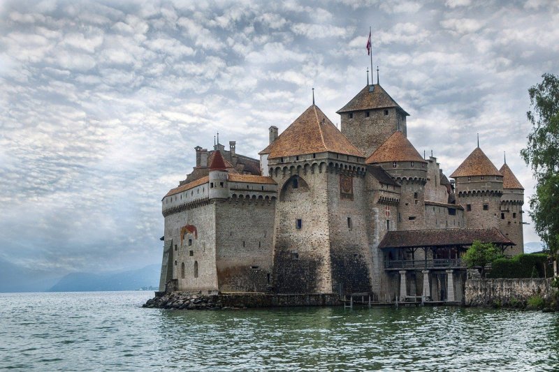 Шильонский замок швейцария