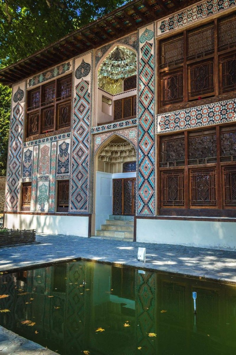 Historic centre of sheki with the khan s palace