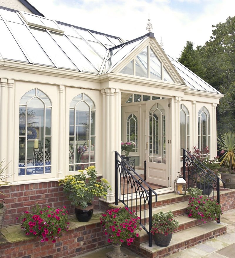 Conservatory greenhouse