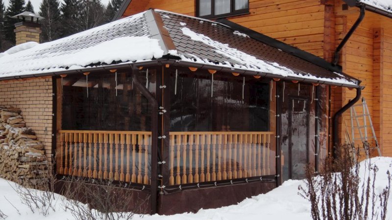 Мягкие окна для веранды