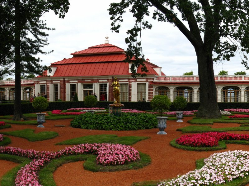 Дворец монплезир в санкт-петербурге