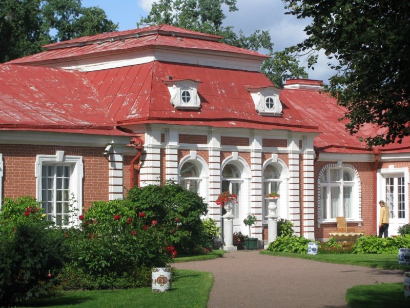 Дворец монплезир в петергофе