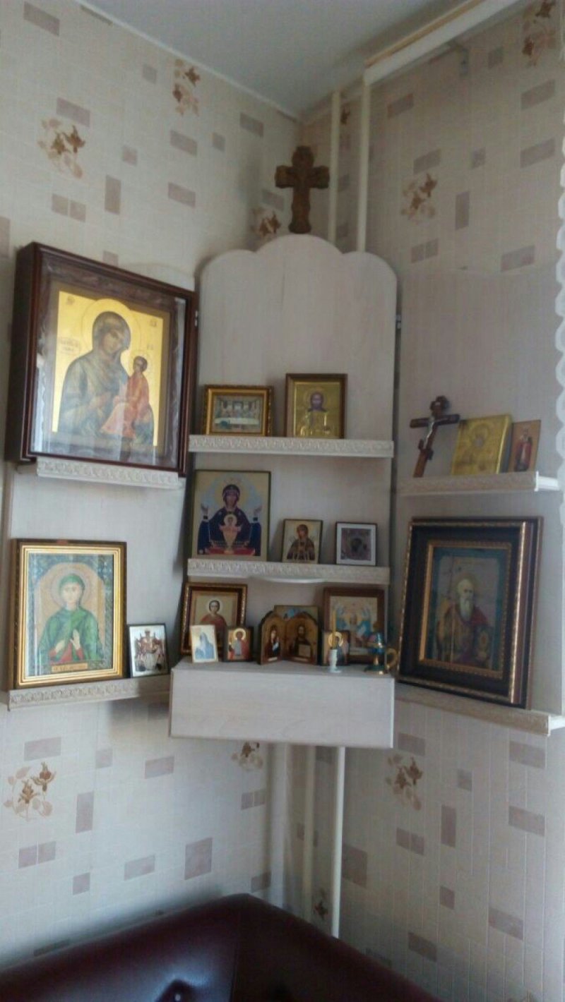Иконостас в квартире
