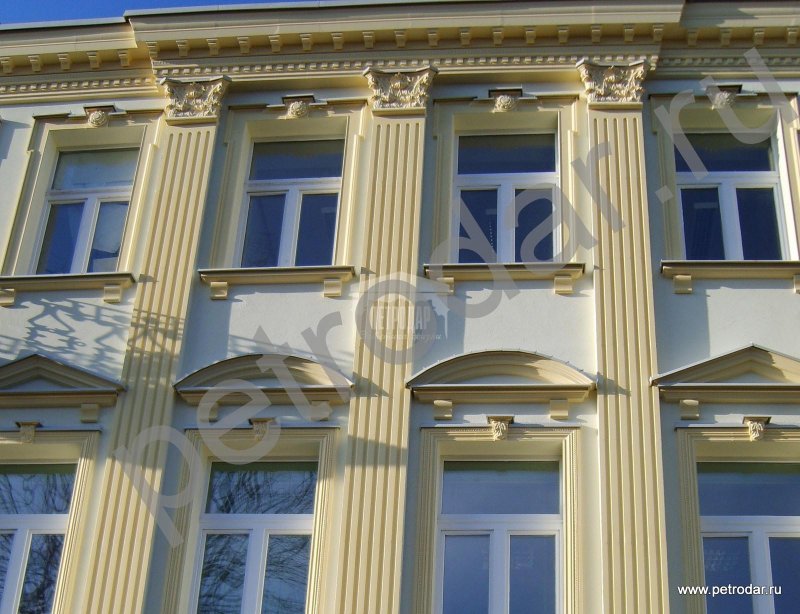 Пилястра в архитектуре