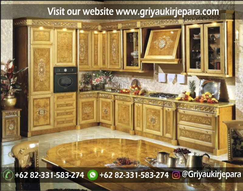 Кухонный гарнитур в стиле барокко