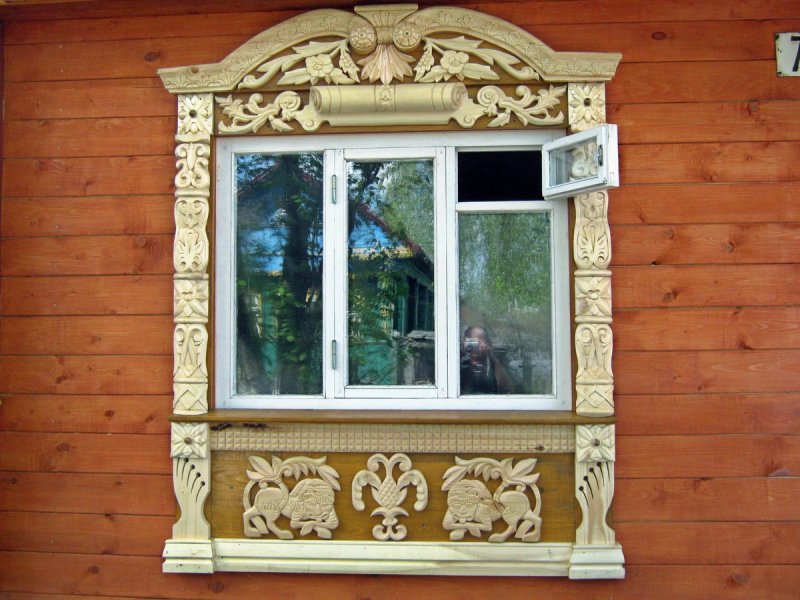 Наличники на окна деревянные резные