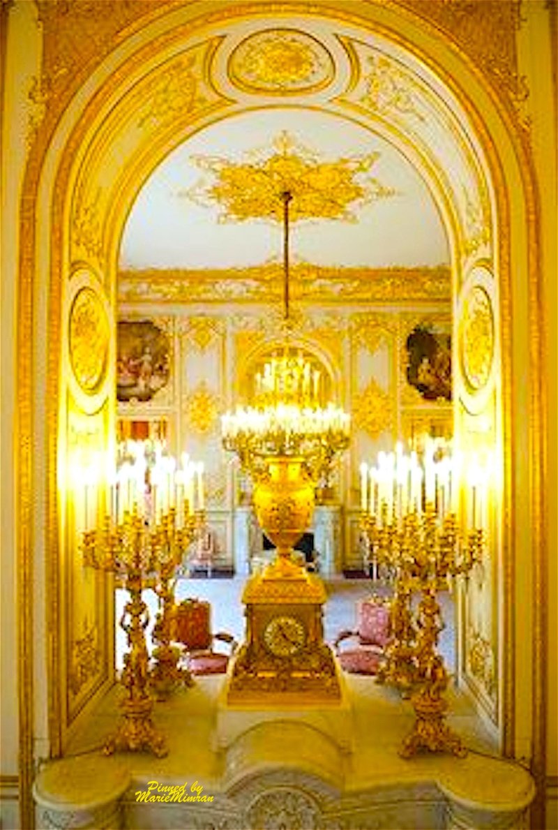 Эрмитаж золотая гостиная