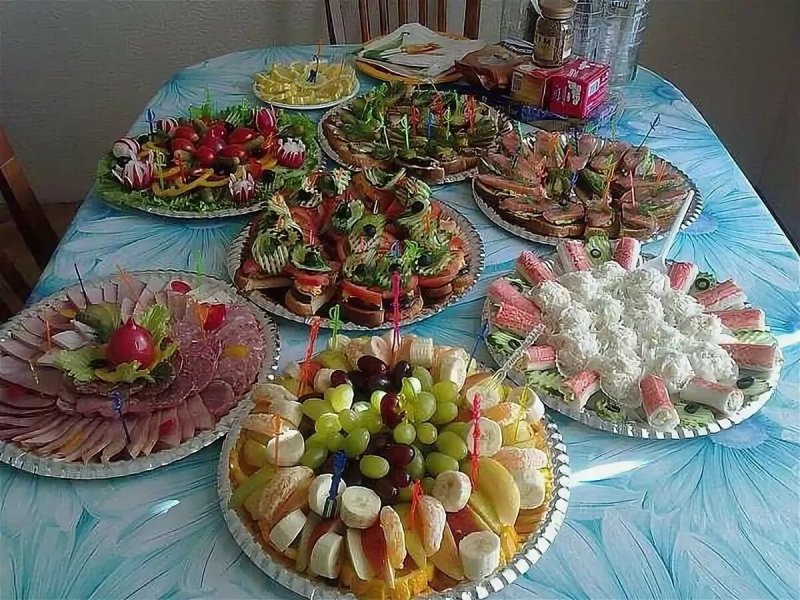 Фуршетный стол на день рождения дома