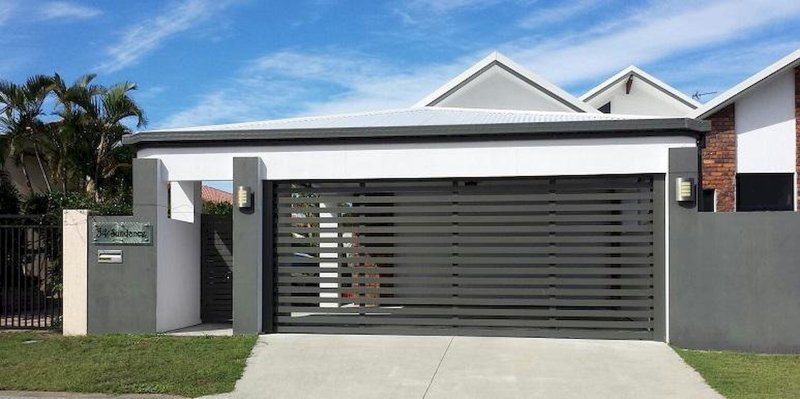 Garage door