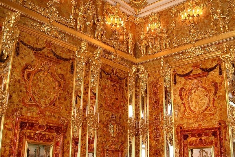 Екатерининский дворец в царском селе янтарная комната